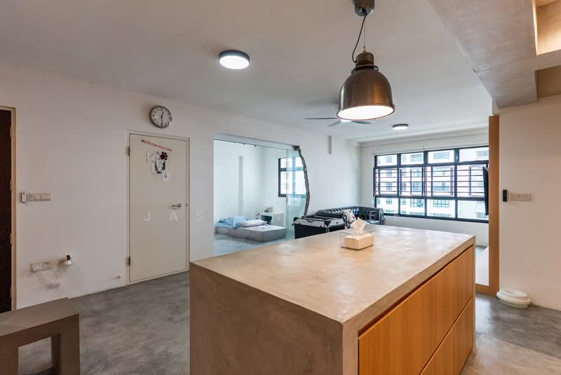 420C Northshore Drive, 420C Northshore Drive, 3 Bedrooms, 1,205 sqft, HDB Flat For Sale, by Jasmine Yee, 500198940 - Living Room - PropertyGuru.com.sg