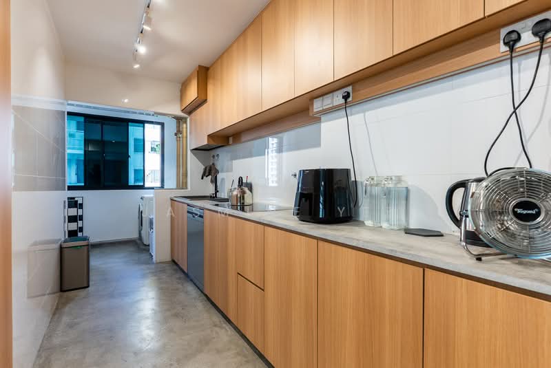 420C Northshore Drive, 420C Northshore Drive, 3 Bedrooms, 1,205 sqft, HDB Flat For Sale, by Jasmine Yee, 500198940 - Kitchen - PropertyGuru.com.sg