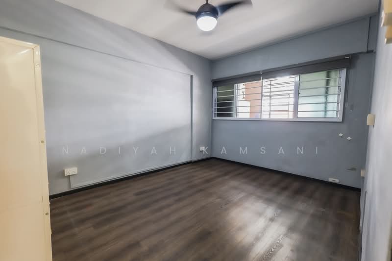 272 Tampines Street 22, 272 Tampines Street 22, 2 Bedrooms, 829 sqft, HDB Flat For Sale, by Nadiyah Kamsani, 500198952 - Interior - PropertyGuru.com.sg