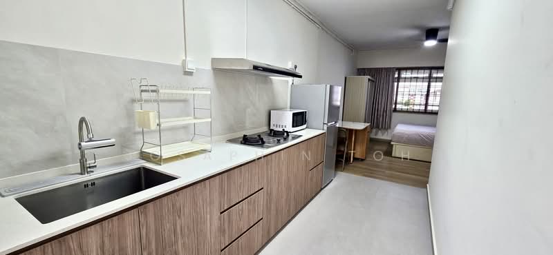 New Spacious Studio 285sf, 10min walk fm Pasir Ris MRT, Pasir Ris St 52, Studio, 350 sqft, HDB Flat For Rent, by Josaphin Toh, 500198956 - Kitchen - PropertyGuru.com.sg