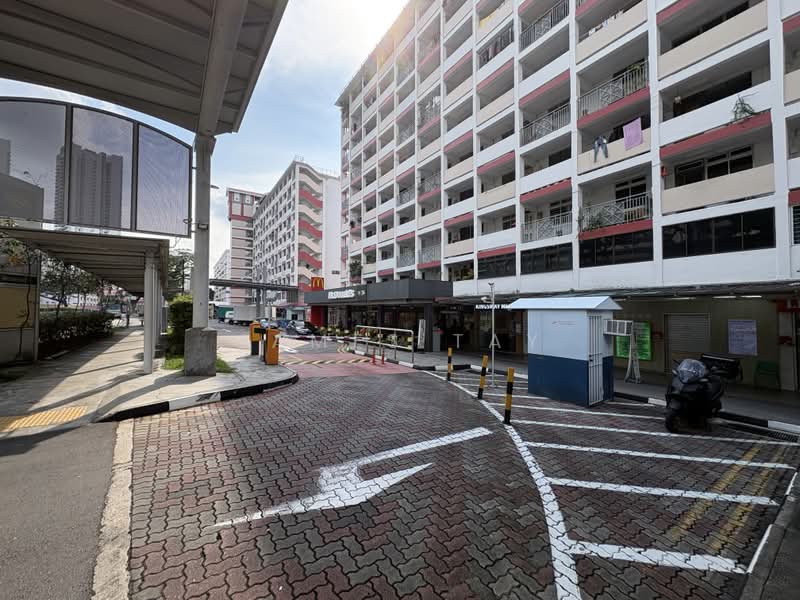 Shophouse Next to Braddell MRT, Lorong 1 Toa Payoh, Balestier / Toa Payoh, 530 sqft, Shop / Shophouse For Rent, by James Tay, 500198958 - Exterior - CommercialGuru.com.sg