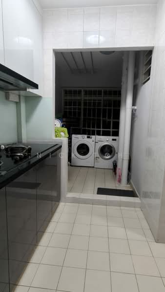 120C Rivervale Drive, 120C Rivervale Drive, 3 Bedrooms, 1,302 sqft, HDB Flat For Sale, by Nick Toh, 500198959 - Kitchen - PropertyGuru.com.sg