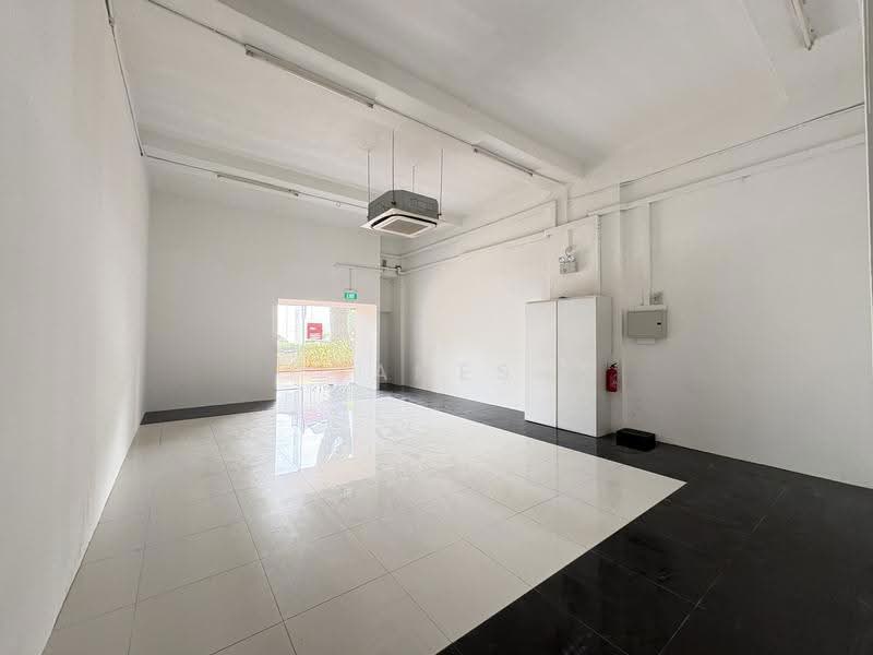 Bukit Merah Central Shophouse, Bukit Merah Central, Alexandra / Commonwealth, 800 sqft, Shop / Shophouse For Rent, by James Tay, 500198969 - CommercialGuru.com.sg