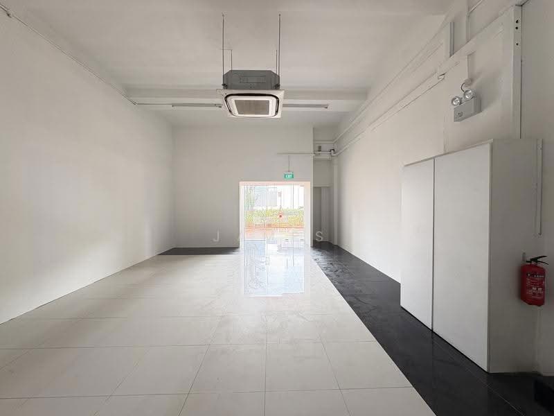 Bukit Merah Central Shophouse, Bukit Merah Central, Alexandra / Commonwealth, 800 sqft, Shop / Shophouse For Rent, by James Tay, 500198969 - Interior - CommercialGuru.com.sg