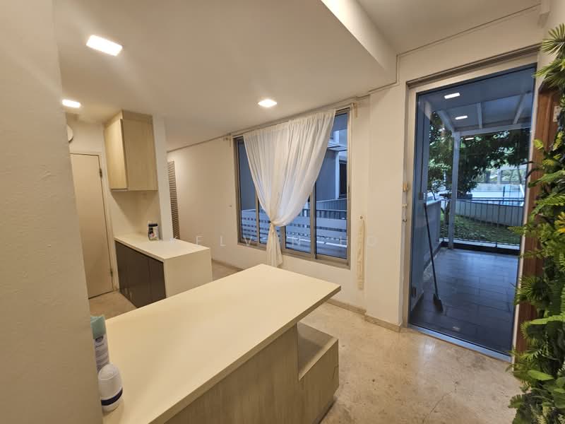 The Parc Condominium, 15 West Coast Walk, Room Rental, 120 sqft, Condominium For Rent, by Kelvin Ho, 500198970 - Kitchen - PropertyGuru.com.sg