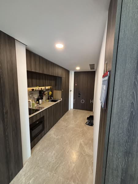 The Reef at King's Dock, 6 Harbourfront Avenue, 1 Bedroom, 538 sqft, Condominium For Sale, by Sky Toh, 500198972 - Kitchen - PropertyGuru.com.sg