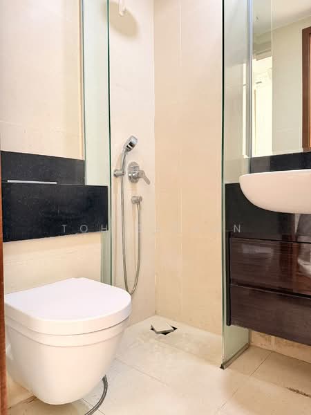 Centra Residence, 8 Lorong 7 Geylang, 2 Bedrooms, 1,066 sqft, Condominium For Sale, by Toh Benson, 500198974 - PropertyGuru.com.sg