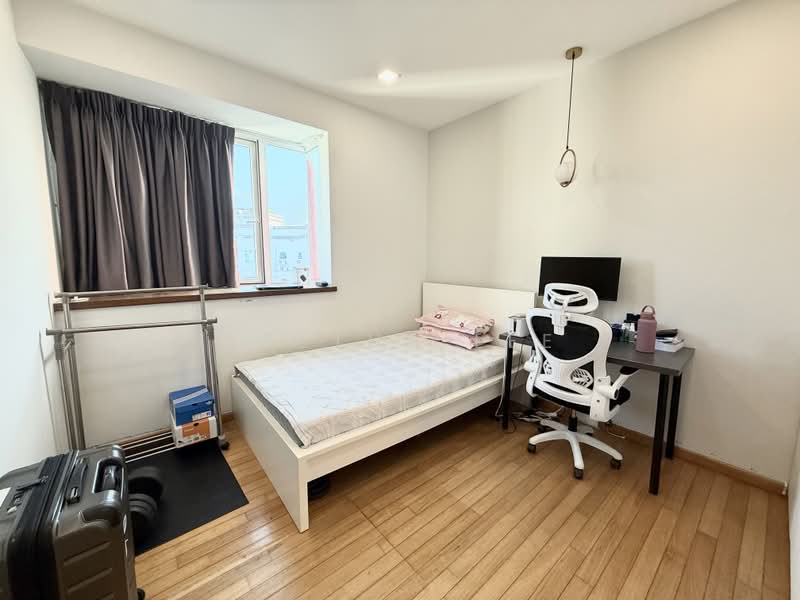 Edelweiss Park Condo, 86 Flora Road, 3 Bedrooms, 1,055 sqft, Condominium For Rent, by Aretha Lee, 500198978 - Bedroom - PropertyGuru.com.sg