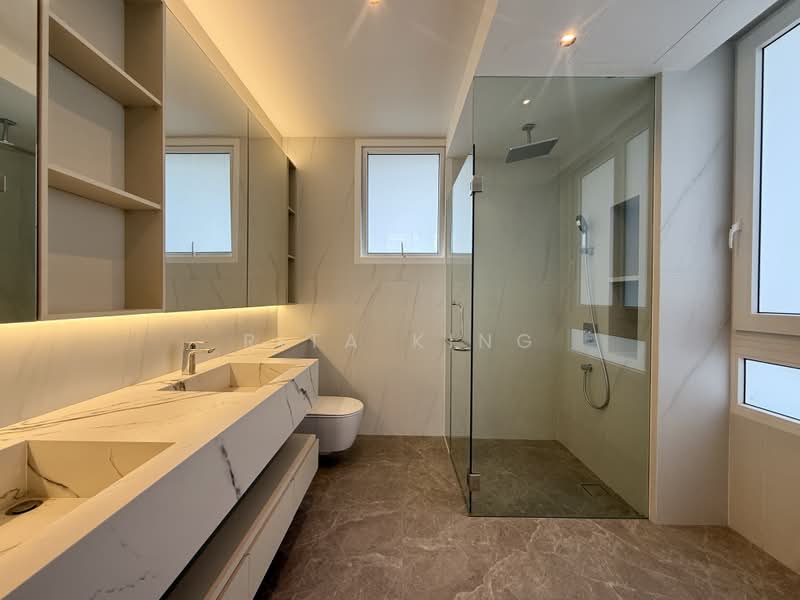 42 jalan baiduri, , 5 Bedrooms, 7,000 sqft, Semi-Detached House For Sale, by Rita King, 500198988 - Bathroom - PropertyGuru.com.sg