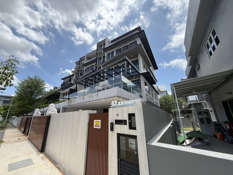 42 jalan baiduri, , 5 Bedrooms, 7,000 sqft, Semi-Detached House For Sale, by Rita King, 500198988 - Exterior - PropertyGuru.com.sg