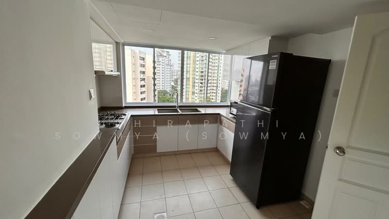 Pandan Valley, 3 Pandan Valley, 2 Bedrooms, 1,313 sqft, Condominium For Rent, by Uthirapathi Sowmya (Sowmya), 500198989 - Kitchen - PropertyGuru.com.sg