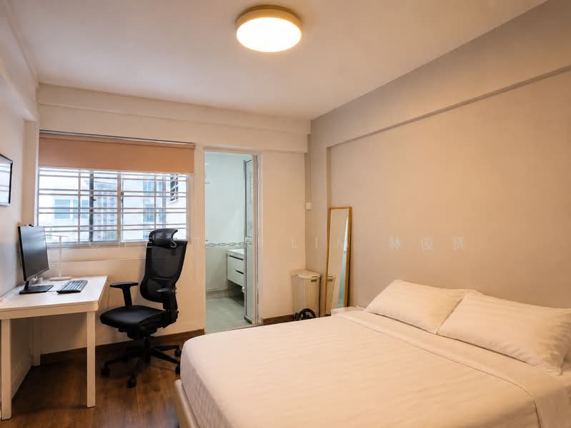 323 Serangoon Avenue 3, 323 Serangoon Avenue 3, 3 Bedrooms, 957 sqft, HDB Flat For Sale, by Chester Lim 林俊贤, 500198991 - Bedroom - PropertyGuru.com.sg