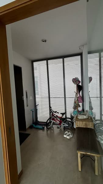 Martin Place Residences, 6 Martin Place, 3 Bedrooms, 1,722 sqft, Condominium For Rent, by Sam Chin, 500198993 - Entrance - PropertyGuru.com.sg