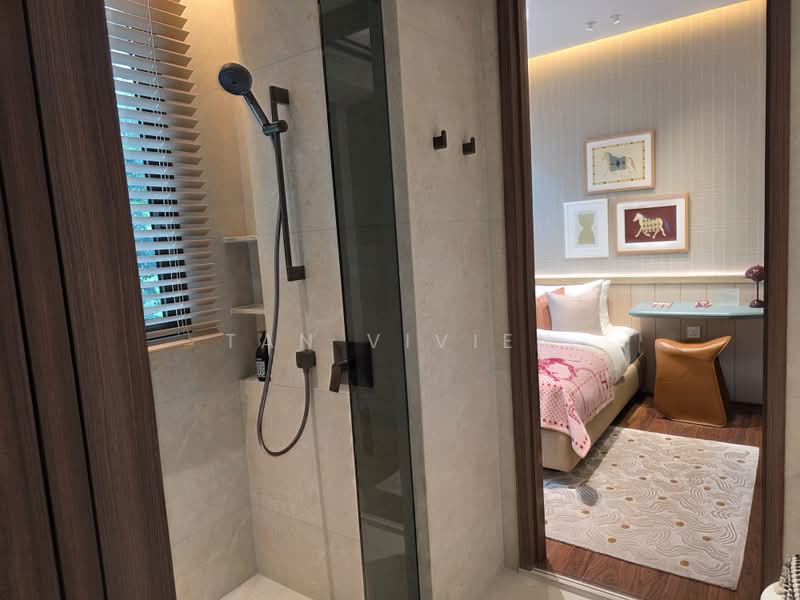 Dunearn House, 760 Dunearn Road, 4 Bedrooms, 1,378 sqft, Condominium For Sale, by Tan Vivien, 500198995 - Bathroom - PropertyGuru.com.sg