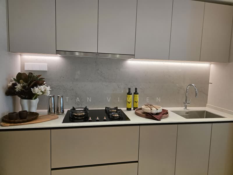 Dunearn House, 760 Dunearn Road, 4 Bedrooms, 1,378 sqft, Condominium For Sale, by Tan Vivien, 500198995 - PropertyGuru.com.sg