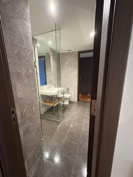 Draycott Eight, 4 Draycott Park, Tanglin / Holland / Bukit Timah, 4 Bedrooms, 2,896 sqft, Condominium For Sale, by Radhika Prakash, 500199001 - Bathroom - PropertyGuru.com.sg