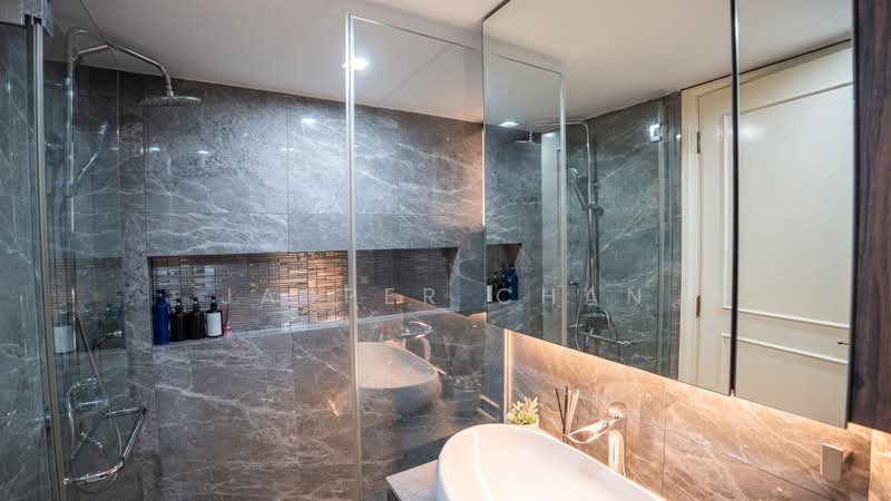 Villa Marina, 25 Jalan Sempadan, 2 Bedrooms, 1,561 sqft, Condominium For Sale, by Jasper Chan, 500199005 - Bathroom - PropertyGuru.com.sg