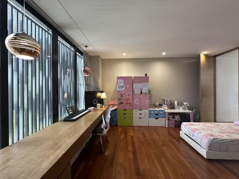 Meng Suan Road, Meng Suan Road, 6 Bedrooms, 3,950 sqft, Terraced House For Sale, by Nicole Chia, 500199040 - Bedroom - PropertyGuru.com.sg
