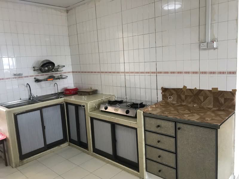 953 Jurong West Street 91, 953 Jurong West Street 91, 3 Bedrooms, 1,130 sqft, HDB Flat For Rent, by Gan Eng Joo ONASSIS, 500199051 - Kitchen - PropertyGuru.com.sg