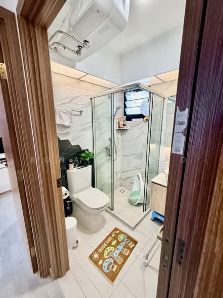 108A Bidadari Park Drive, 108A Bidadari Park Drive, 2 Bedrooms, 732 sqft, HDB Flat For Sale, by Ronald Ang D Q, 500199060 - Bathroom - PropertyGuru.com.sg