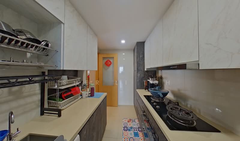 The Tampines Trilliant, 21 Tampines Central 7, 4 Bedrooms, 1,302 sqft, Executive Condominium For Sale, by Sher Li Toh, 500199067 - Kitchen - PropertyGuru.com.sg