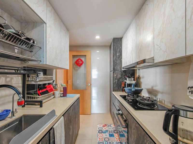 The Tampines Trilliant, 21 Tampines Central 7, 4 Bedrooms, 1,302 sqft, Executive Condominium For Sale, by Sher Li Toh, 500199067 - Kitchen - PropertyGuru.com.sg