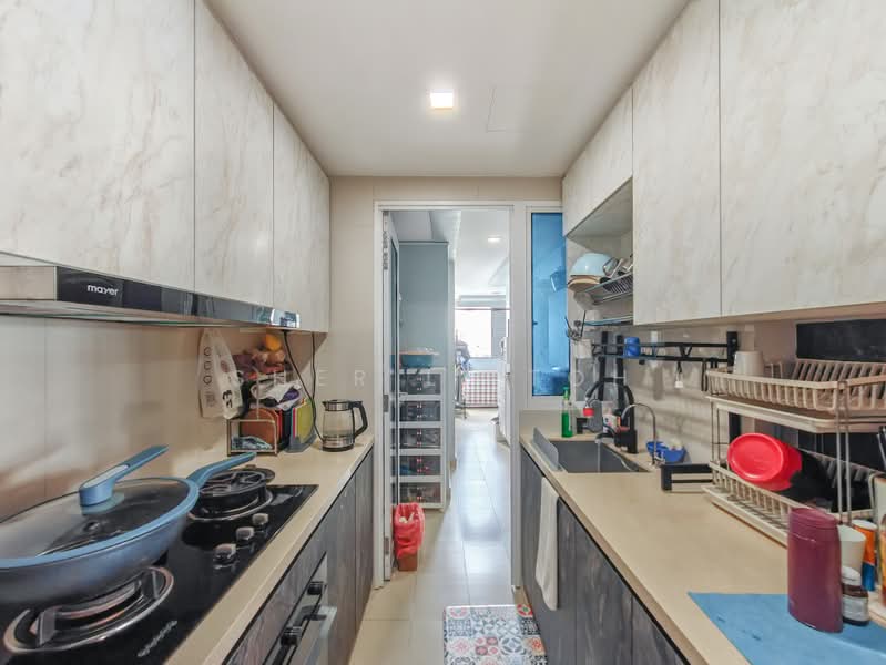 The Tampines Trilliant, 21 Tampines Central 7, 4 Bedrooms, 1,302 sqft, Executive Condominium For Sale, by Sher Li Toh, 500199067 - Kitchen - PropertyGuru.com.sg