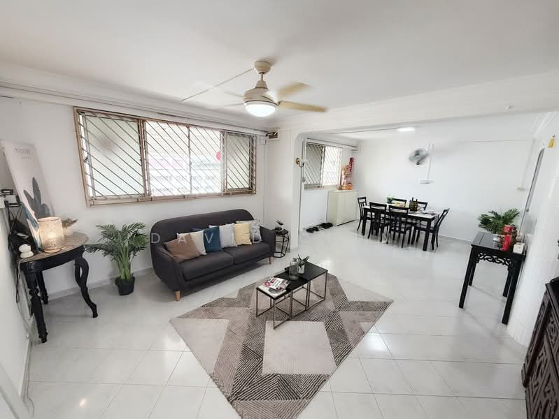 144 Bishan Street 12, 144 Bishan Street 12, 3 Bedrooms, 1,119 sqft, HDB Flat For Sale, by David Chun, 500199075 - Living Room - PropertyGuru.com.sg