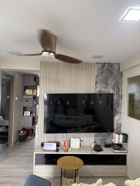 Lor limau, Lor limau, Room Rental, 150 sqft, HDB Flat For Rent, by Alice Yap, 500199076 - Living Room - PropertyGuru.com.sg