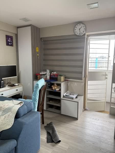 Lor limau, Lor limau, Room Rental, 150 sqft, HDB Flat For Rent, by Alice Yap, 500199076 - Living Room - PropertyGuru.com.sg
