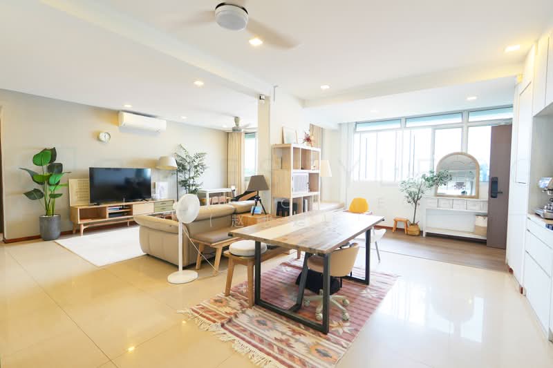 110 Lengkong Tiga, 110 Lengkong Tiga, 3 Bedrooms, 1,302 sqft, HDB Flat For Sale, by Lawrence Teo (赵世廷), 500199079 - Living Room - PropertyGuru.com.sg