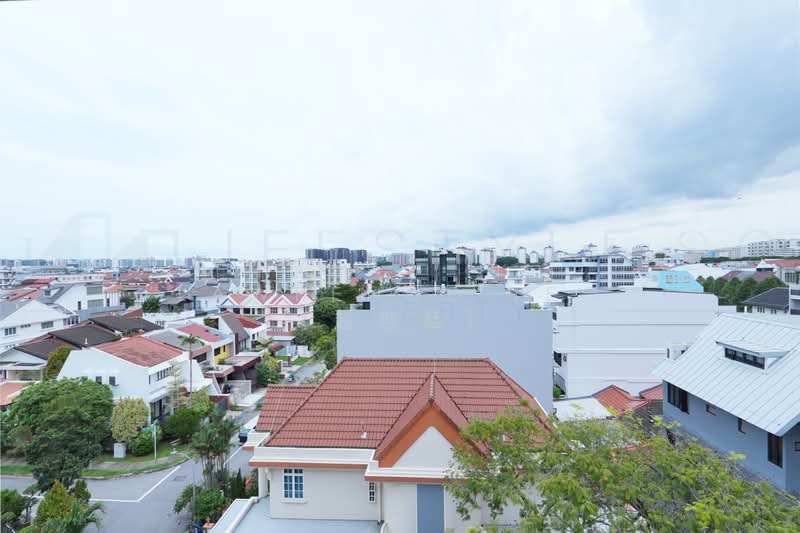 110 Lengkong Tiga, 110 Lengkong Tiga, 3 Bedrooms, 1,302 sqft, HDB Flat For Sale, by Lawrence Teo (赵世廷), 500199079 - View - PropertyGuru.com.sg