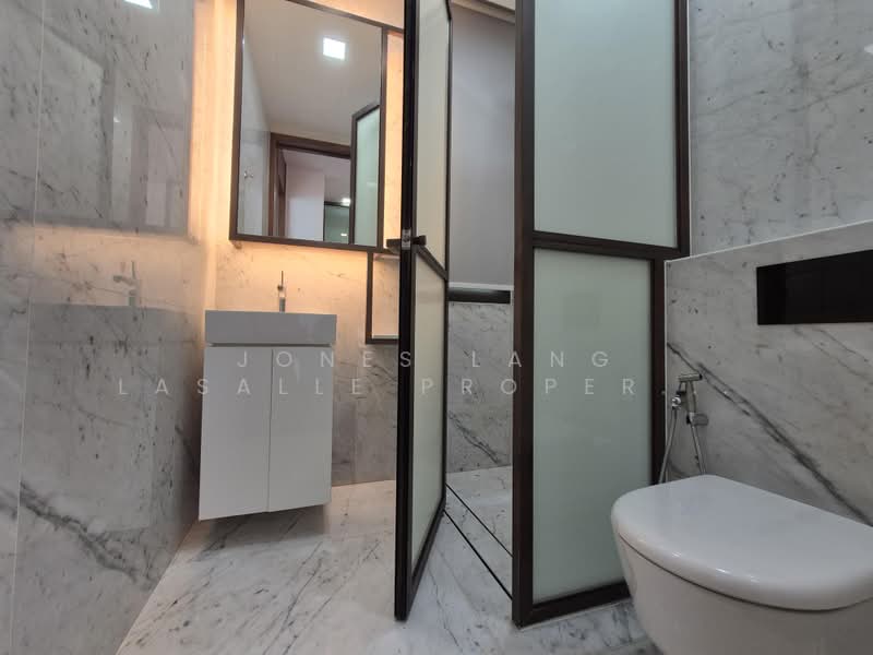 8 Hullet, 8 Hullet Road, 1 Bedroom, 538 sqft, Condominium For Rent, by Cynthia Wong, 500199088 - Bathroom - PropertyGuru.com.sg
