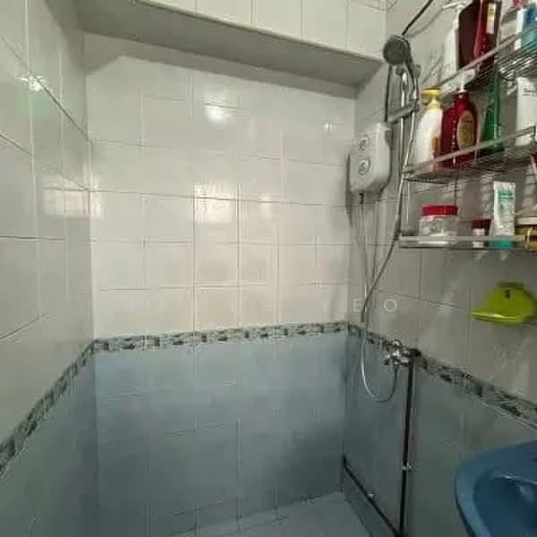 813 Jellicoe Road, 813 Jellicoe Road, Room Rental, 134 sqft, HDB Flat For Rent, by James Yeo, 500199103 - Bathroom - PropertyGuru.com.sg