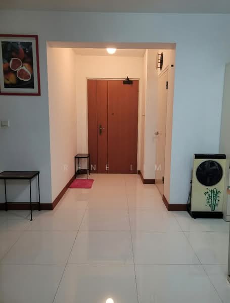 217C Sumang Walk, 217C Sumang Walk, 3 Bedrooms, 990 sqft, HDB Flat For Rent, by RENE LIM, 500199114 - Entrance - PropertyGuru.com.sg