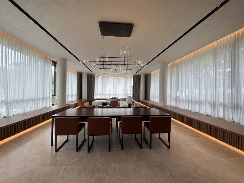 ❤️❤️PEARL☎️9189⭐️0081 BRAND NEW STUNNING GCB /READY TO MOVE! FIRST CLASS FINISHES\ UNBLOCKED VIEWS/, , 7 Bedrooms, 15,000 sqft, Bungalow House For Sale, by Pearl Tan, 500199135 - Living Room - PropertyGuru.com.sg