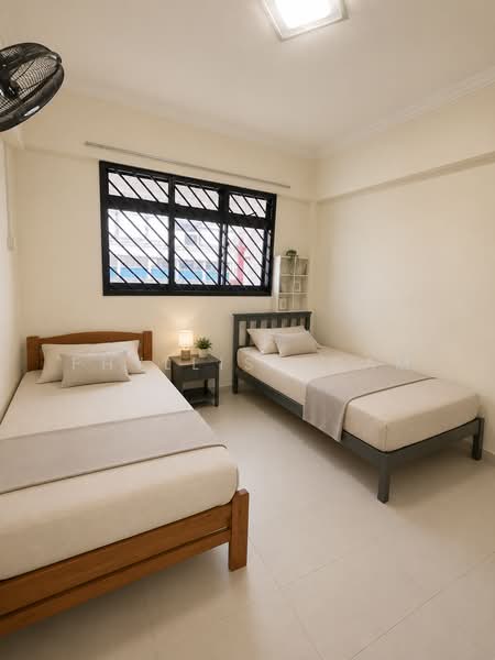 868 Yishun Street 81, 868 Yishun Street 81, 3 Bedrooms, 904 sqft, HDB Flat For Rent, by Phyllis Ngam, 500199138 - Bedroom - PropertyGuru.com.sg