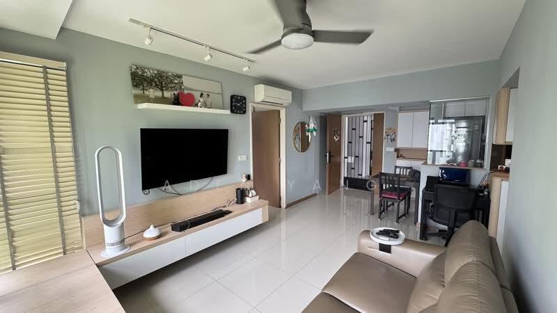 103A Bidadari Park Drive, 103A Bidadari Park Drive, 2 Bedrooms, 732 sqft, HDB Flat For Sale, by Aden Yang, 500199165 - Living Room - PropertyGuru.com.sg