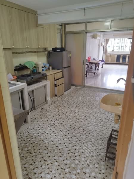 68 Geylang Bahru, 68 Geylang Bahru, 2 Bedrooms, 818 sqft, HDB Flat For Sale, by Cindy Toh, 500199166 - Kitchen - PropertyGuru.com.sg