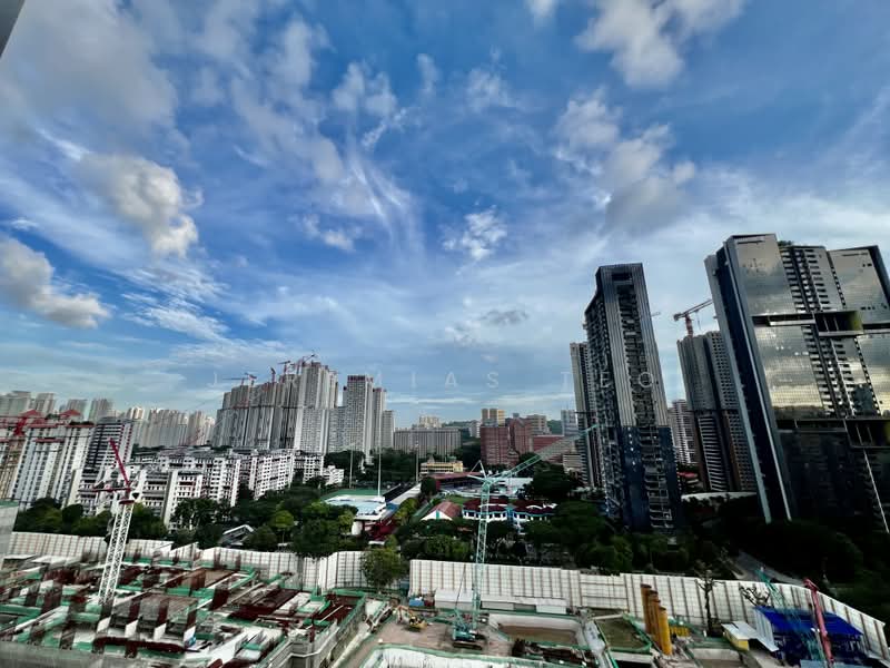 The Crest, 103 Prince Charles Crescent, 2 Bedrooms, 893 sqft, Condominium For Sale, by Jeremias Teo, 500199168 - Exterior - PropertyGuru.com.sg
