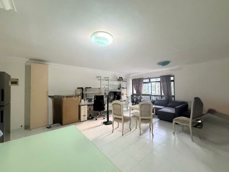 319A Anchorvale Drive, 319A Anchorvale Drive, 3 Bedrooms, 1,184 sqft, HDB Flat For Rent, by Ho Suzanne, 500199171 - Living Room - PropertyGuru.com.sg