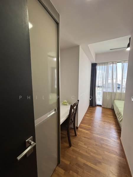 Sims Urban Oasis, 4 Sims Drive, 3 Bedrooms, 1,023 sqft, Condominium For Rent, by Philip Chong, 500199183 - Bedroom - PropertyGuru.com.sg