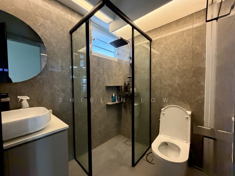 342A Yishun Ring Road, 342A Yishun Ring Road, 3 Bedrooms, 1,216 sqft, HDB Flat For Sale, by Shirlyn Low, 500199192 - Bathroom - PropertyGuru.com.sg