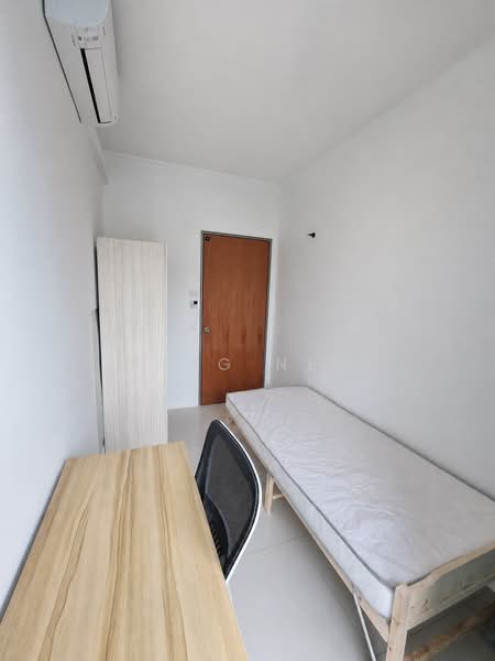 The Centris, 65 Jurong West Central 3, Room Rental, 130 sqft, Apartment For Rent, by Ping Neo, 500199196 - Bedroom - PropertyGuru.com.sg