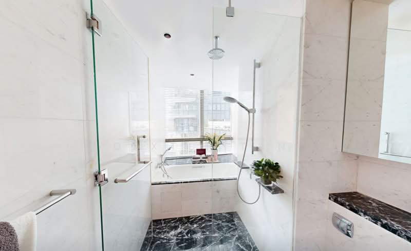 One Shenton, 1 Shenton Way, 5 Bedrooms, 5,242 sqft, Condominium For Sale, by Dexter Tan, 500199197 - Bathroom - PropertyGuru.com.sg