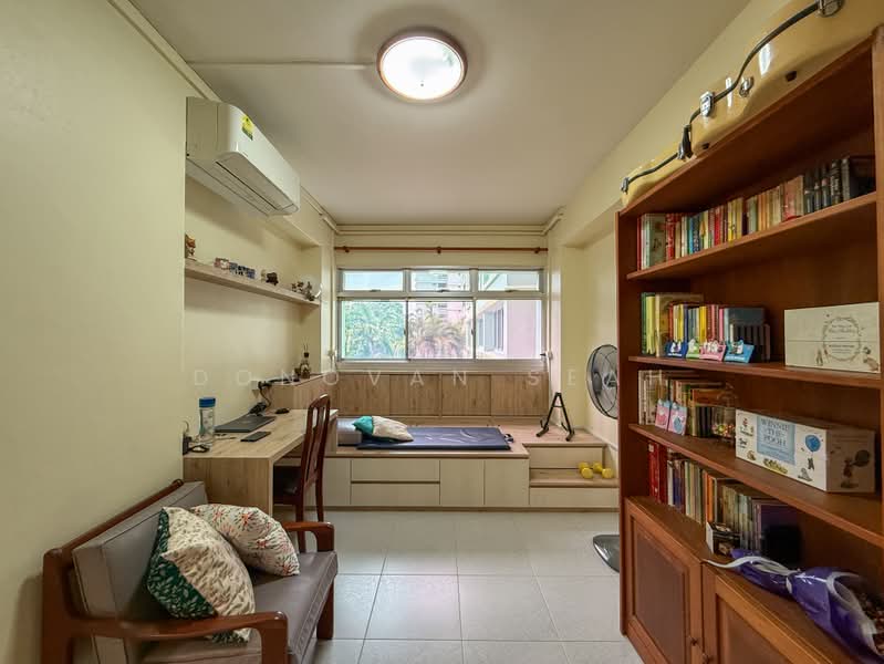 745 Pasir Ris Street 71, 745 Pasir Ris Street 71, 4 Bedrooms, 1,367 sqft, HDB Flat For Sale, by Donovan Seah, 500199200 - Study - PropertyGuru.com.sg