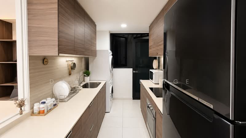 Lush Acres, 3 Fernvale Close, 3 Bedrooms, 1,055 sqft, Executive Condominium For Sale, by Dannel George, 500199204 - Kitchen - PropertyGuru.com.sg