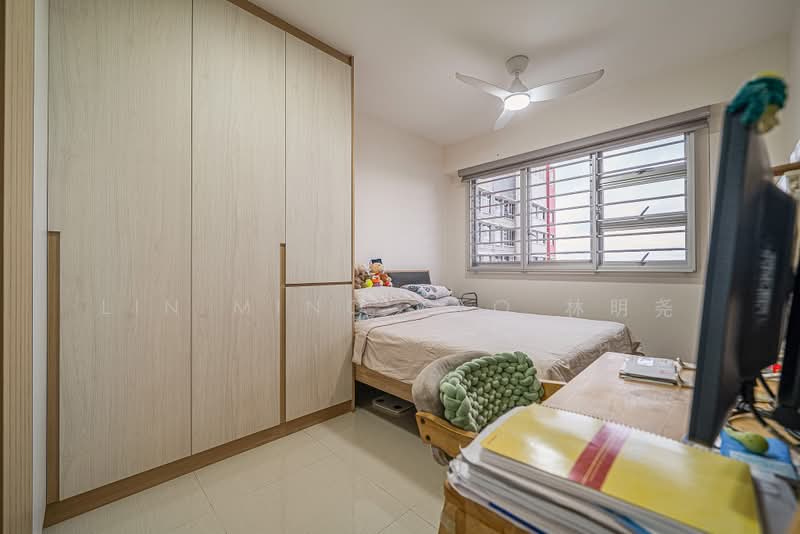 228A Ang Mo Kio Street 23, 228A Ang Mo Kio Street 23, 3 Bedrooms, 1,033 sqft, HDB Flat For Sale, by Lin Ming Yao 林明尧, 500199219 - Bedroom - PropertyGuru.com.sg