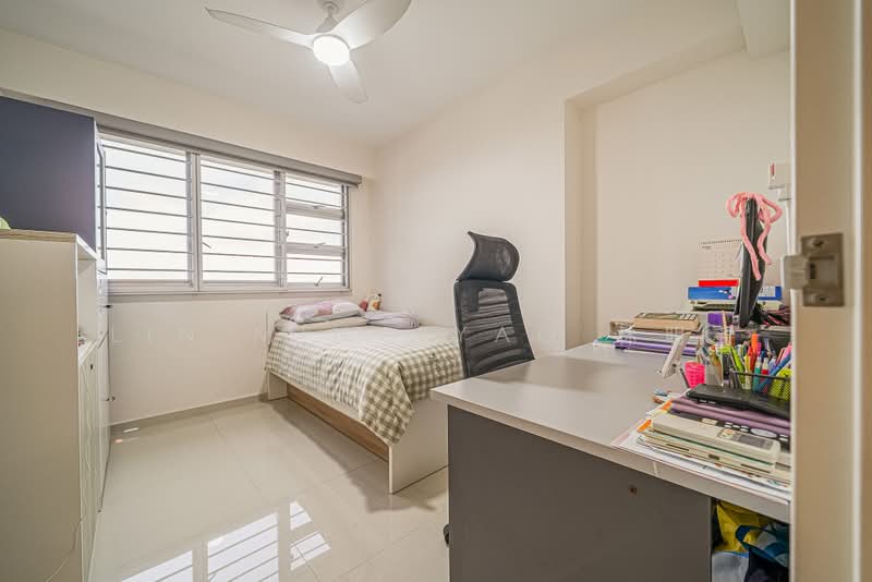 228A Ang Mo Kio Street 23, 228A Ang Mo Kio Street 23, 3 Bedrooms, 1,033 sqft, HDB Flat For Sale, by Lin Ming Yao 林明尧, 500199219 - Bedroom - PropertyGuru.com.sg