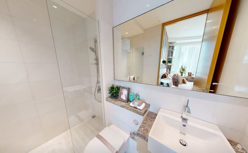 Cliveden at Grange, 100 Grange Road, 3 Bedrooms, 2,153 sqft, Condominium For Sale, by Dexter Tan, 500199222 - Bathroom - PropertyGuru.com.sg